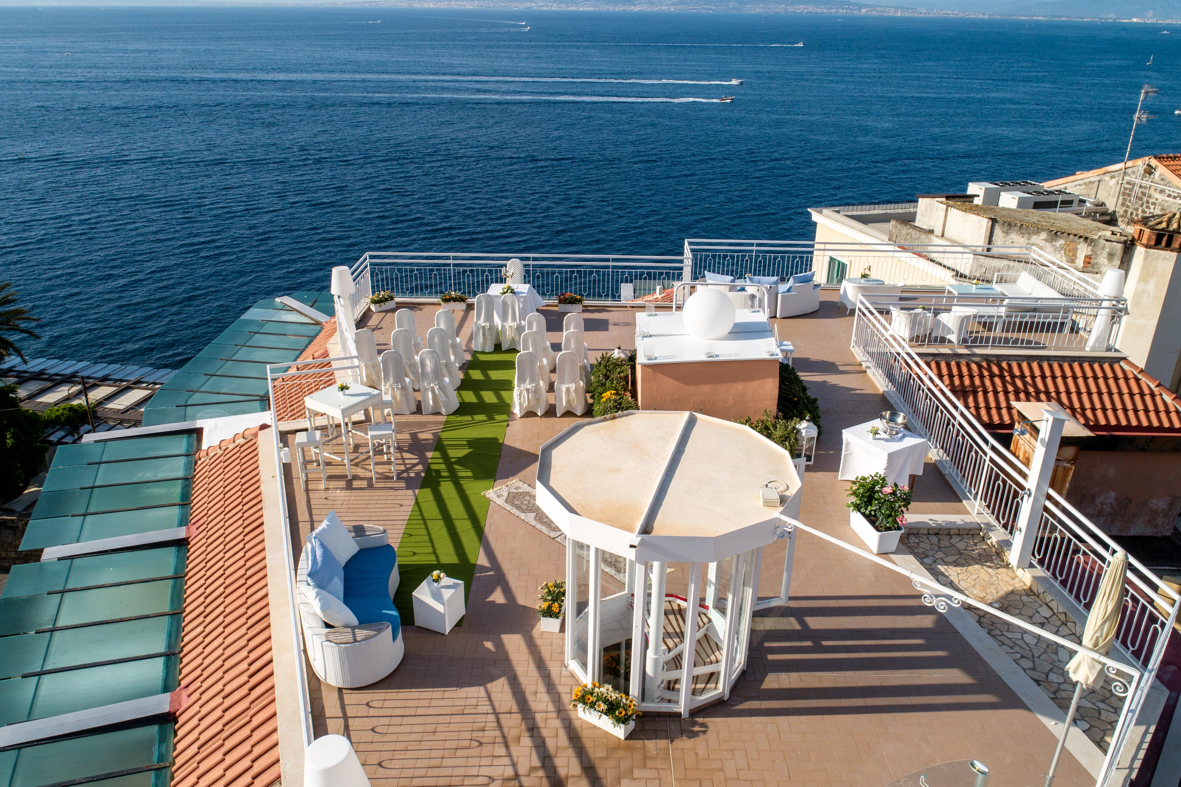 Boutique Hotel Regina Sorrento Exterior foto