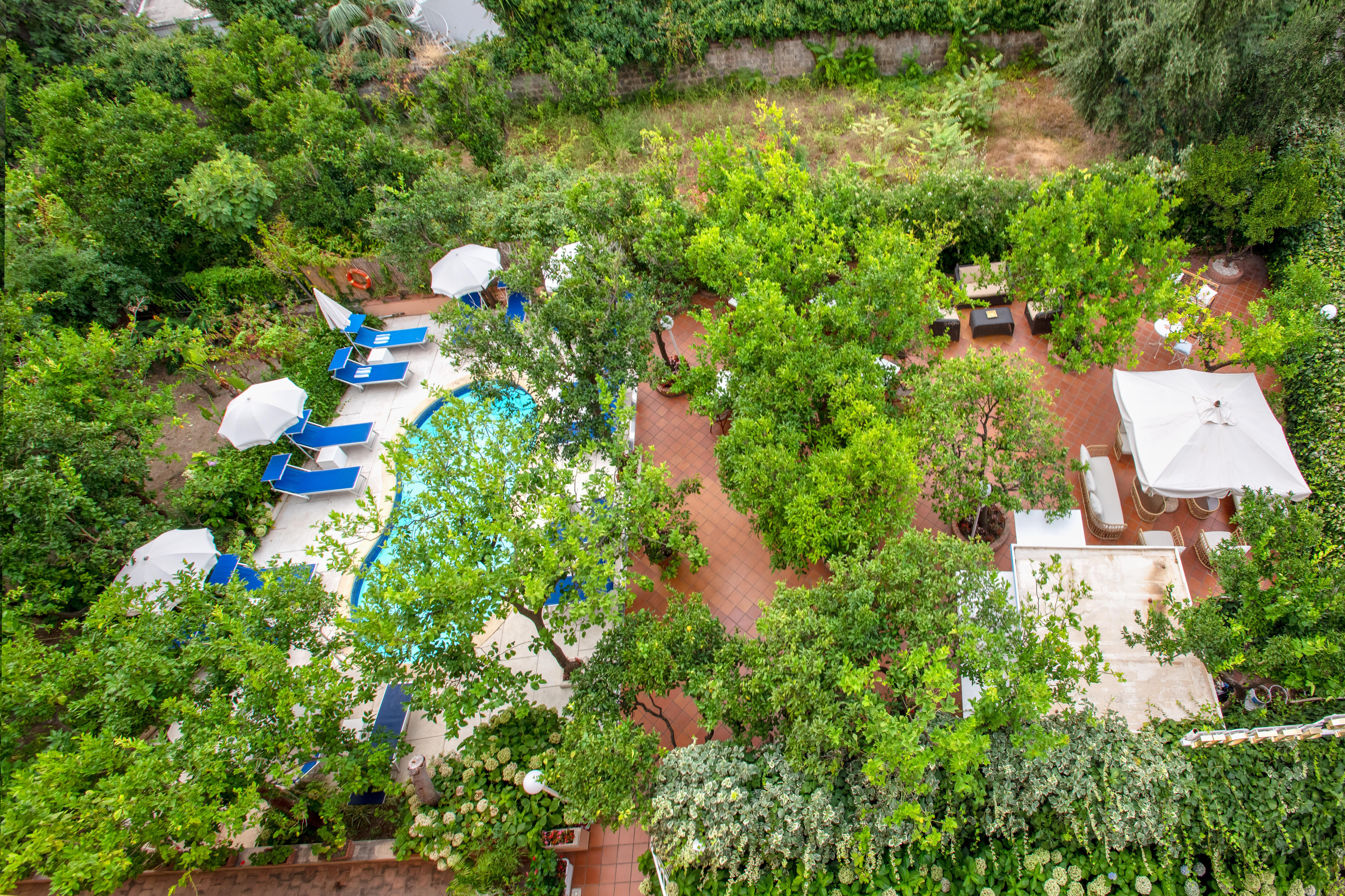 Boutique Hotel Regina Sorrento Exterior foto