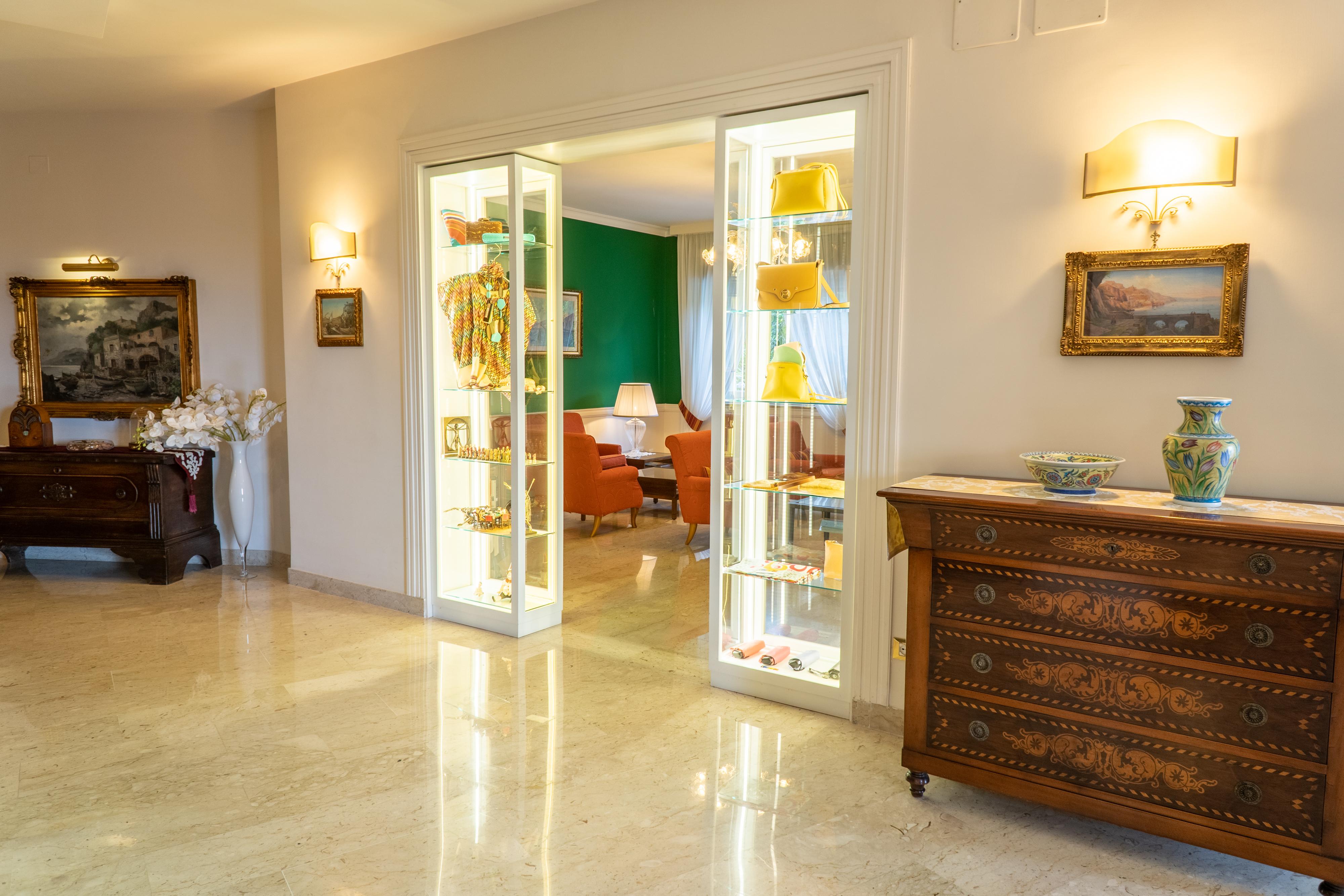 Boutique Hotel Regina Sorrento Exterior foto