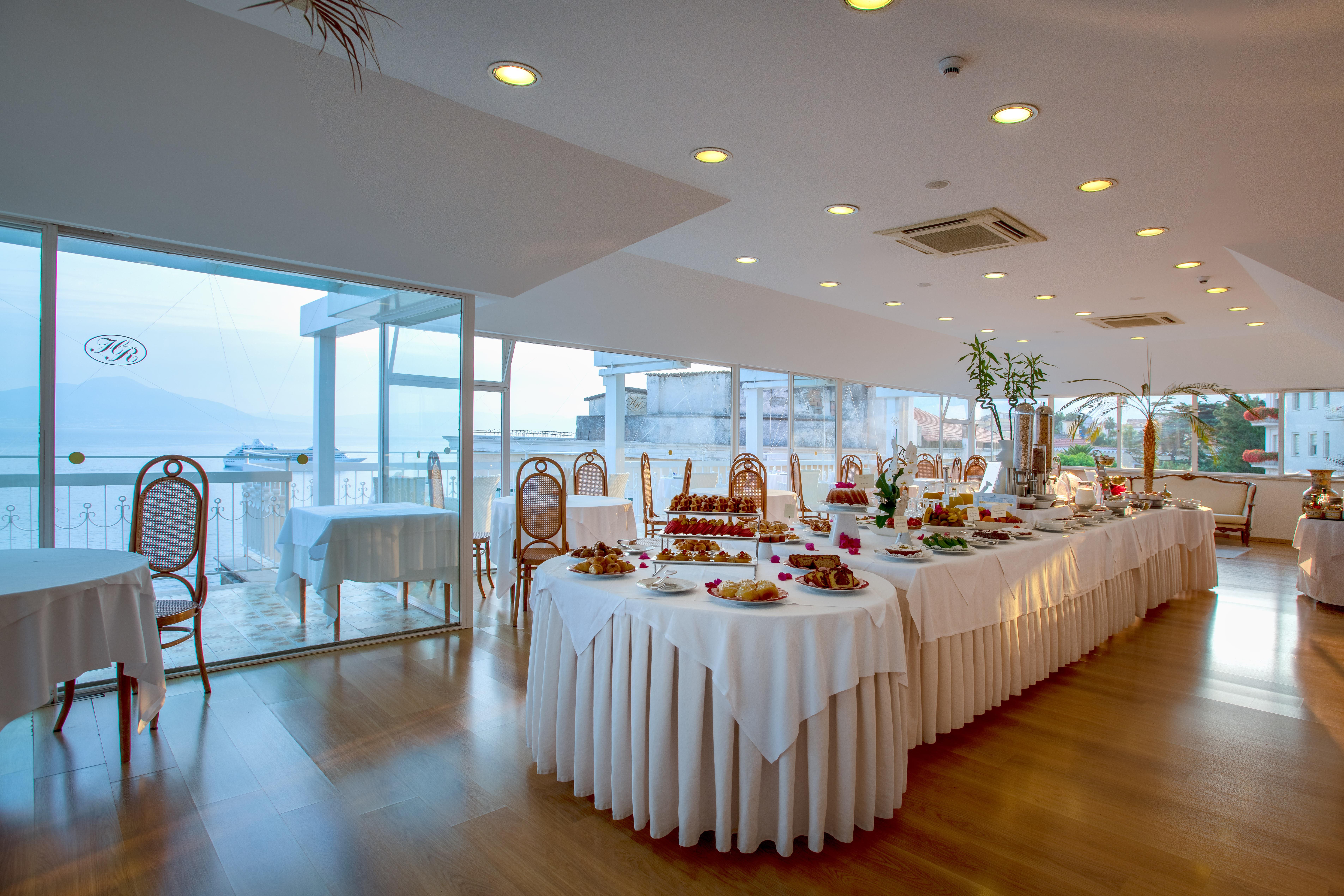 Boutique Hotel Regina Sorrento Exterior foto